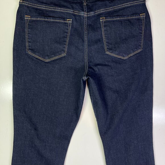 Old Navy Size 12 Long Curvy Mid-Rise Blue Jeans Dark Wash Bootcut - Picture 9 of 9